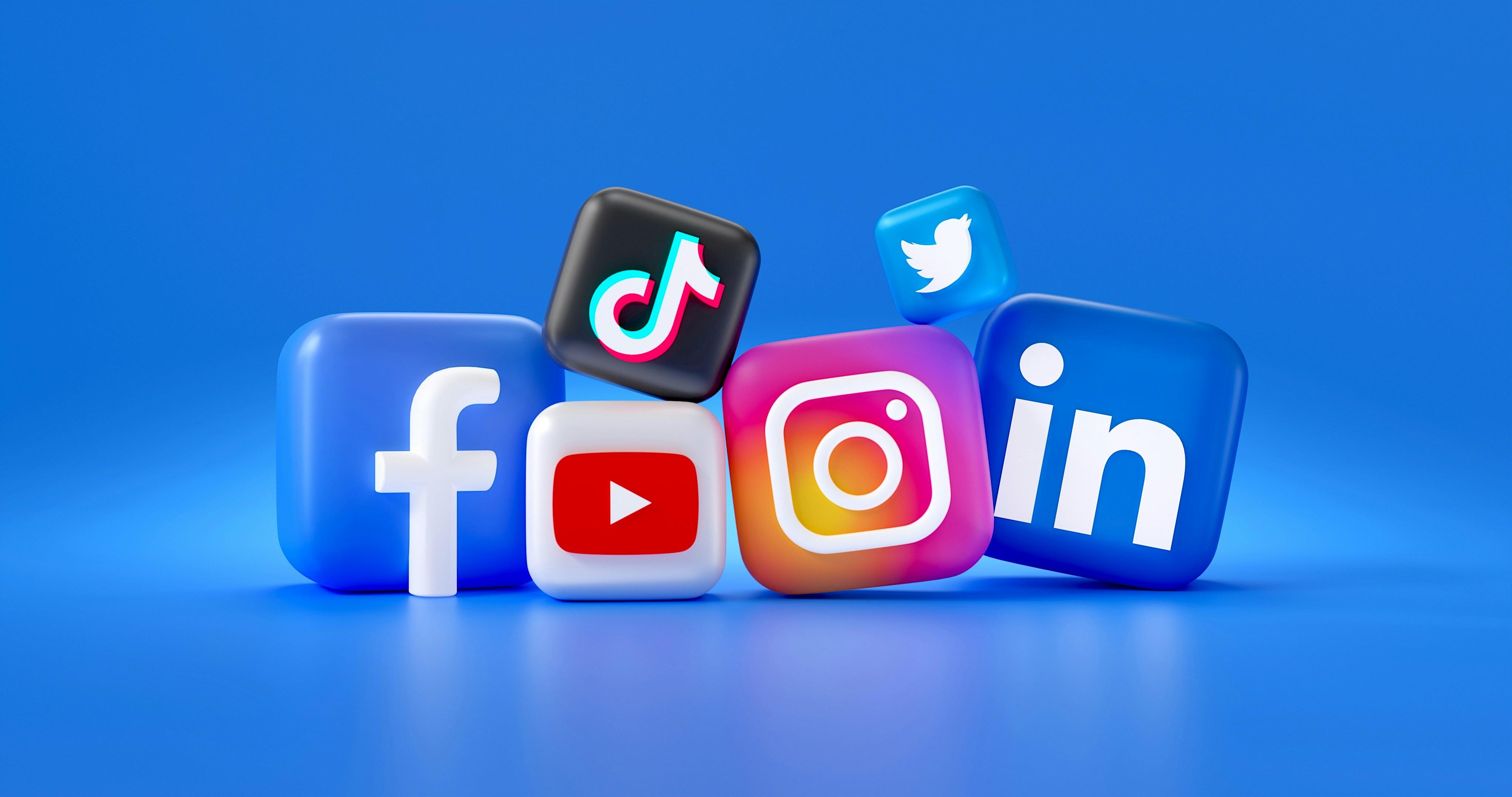 Choosing the Right Social Media Platforms for Maximum Reach